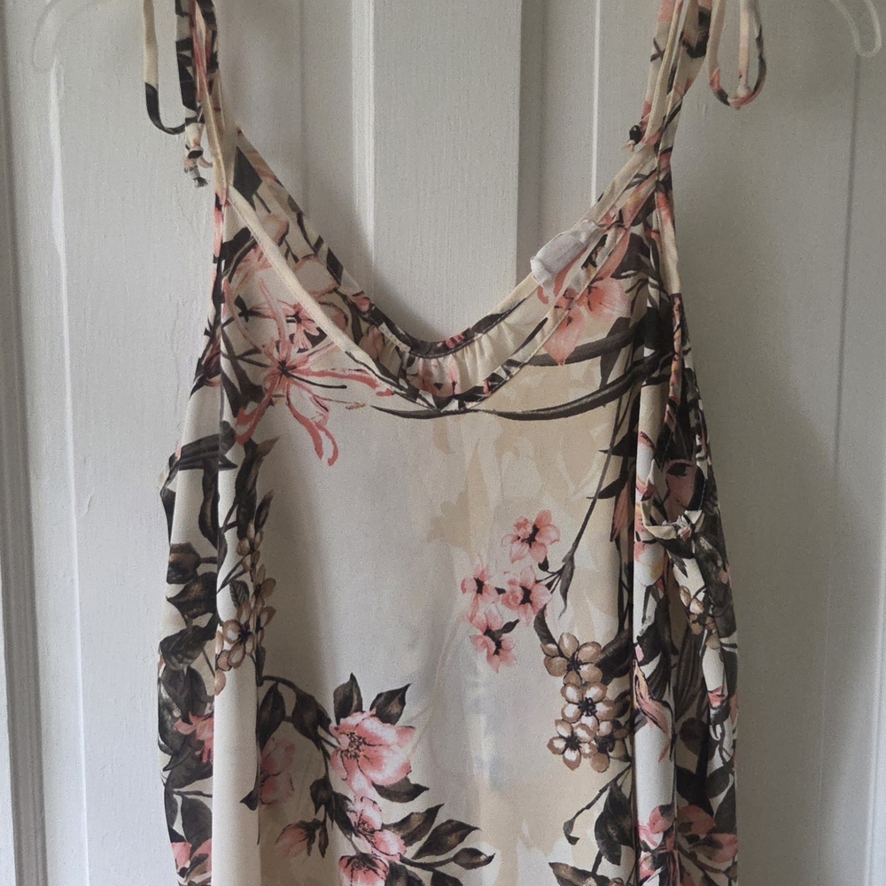 Sienna Sky Floral Camisole in Cream and Pink